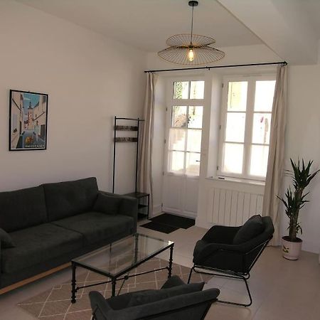 Gite L'Annexe Du Prieure Besson Bagian luar foto